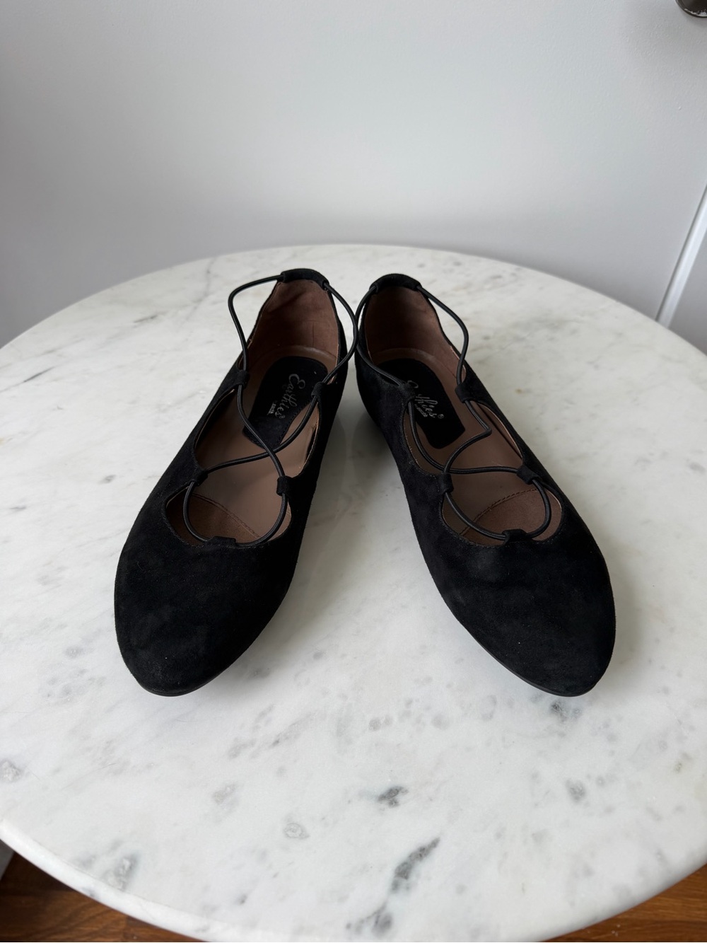 Earthies Black Suede Lace-Up Ballet Flats - Women's - Picture 2 of 4